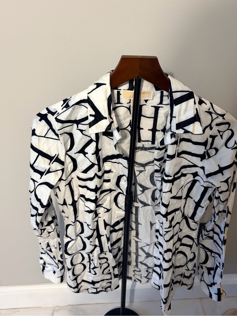 Michael Kors Black & White Printed long sleeve